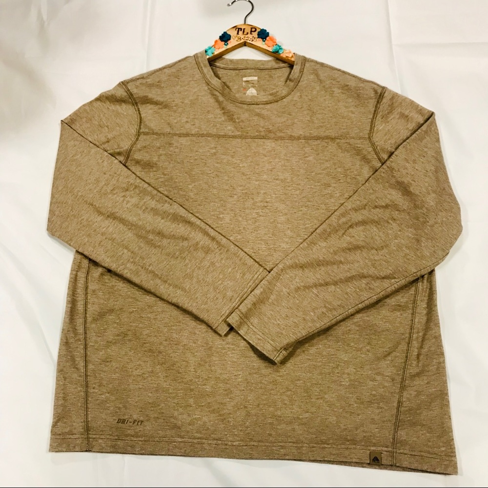 NIKE dry fit long sleeve - Picture 2 of 2